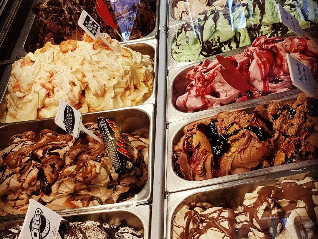 Τσικνοπέμπτη στο Ice Art...